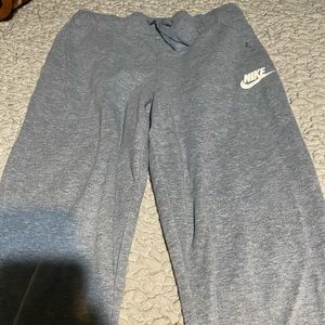 Nike big kid grey sweatpants